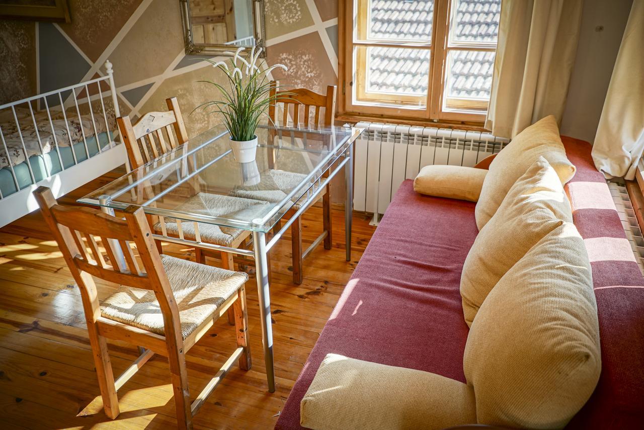 Готель Rooster House Велико-Тирново Екстер'єр фото